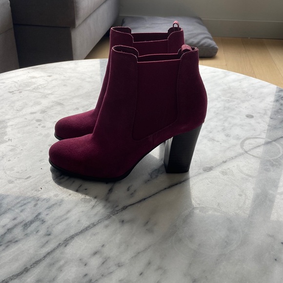 Brand new Michael Kors boots - Picture 1 of 3